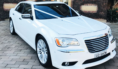 Chrysler 300C Luxury Sedan